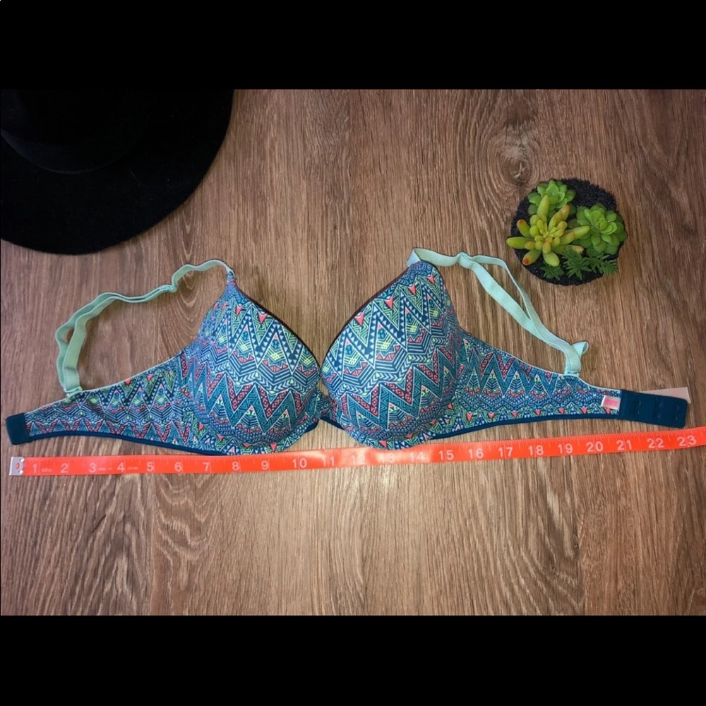 Victoria Secret bra - Picture 4 of 6